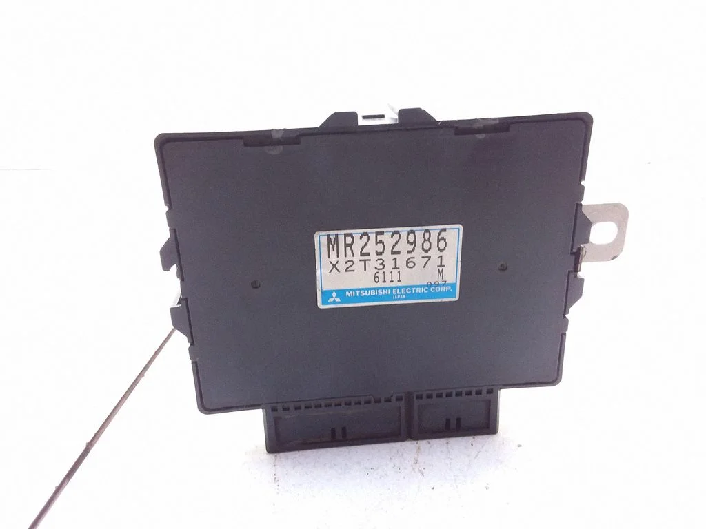 ABS control unit/module MR252986