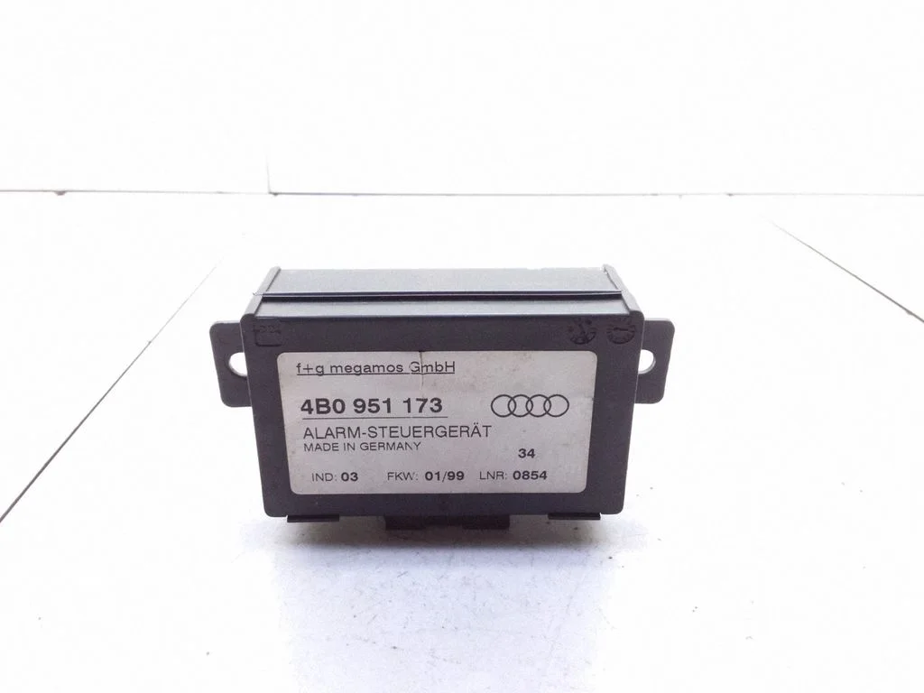 Signalizācijas vadības bloks – Audi A6 Allroad C5 (1999-2005)