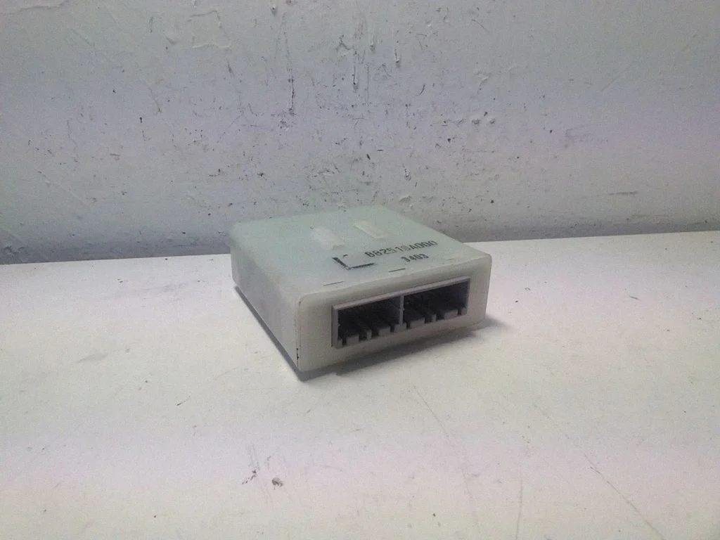 Centrālās slēgšanas vadības bloks – Subaru Impreza II (2003-2005)