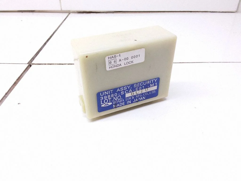 Sterownik alarmu 39880SCAE01M1
