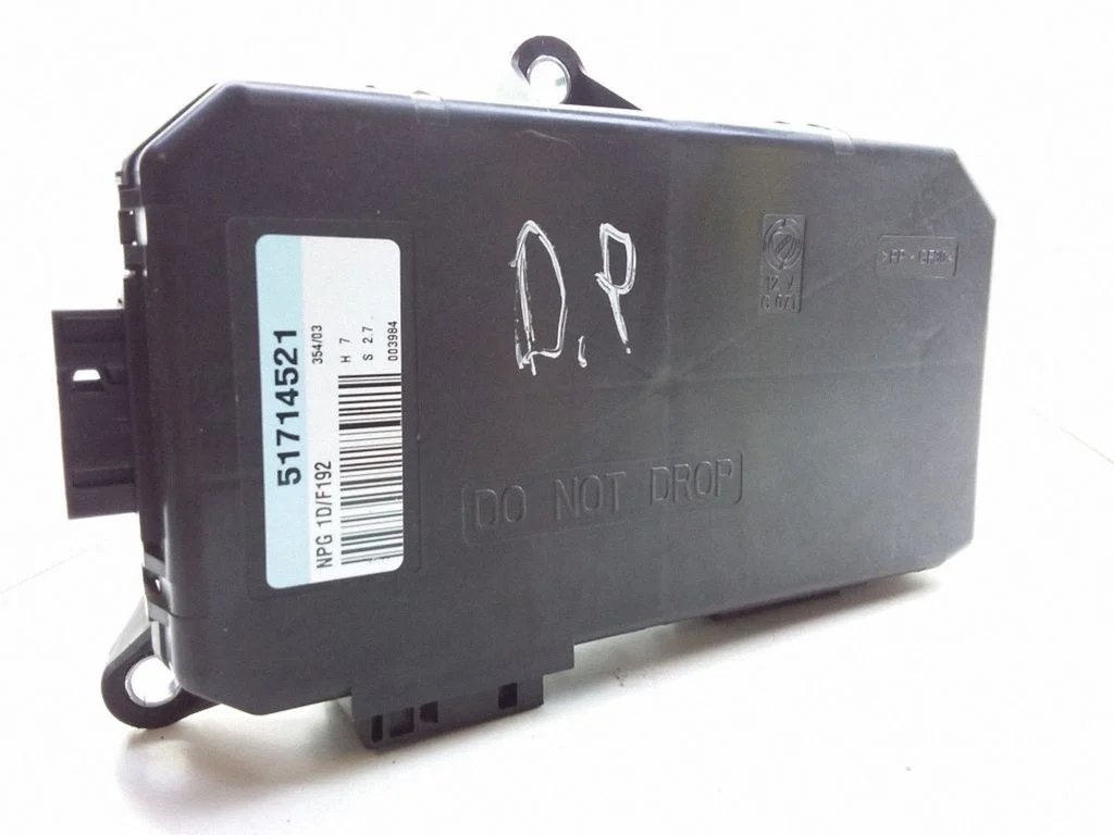 Durvju elektronikas vadības bloks 51714521