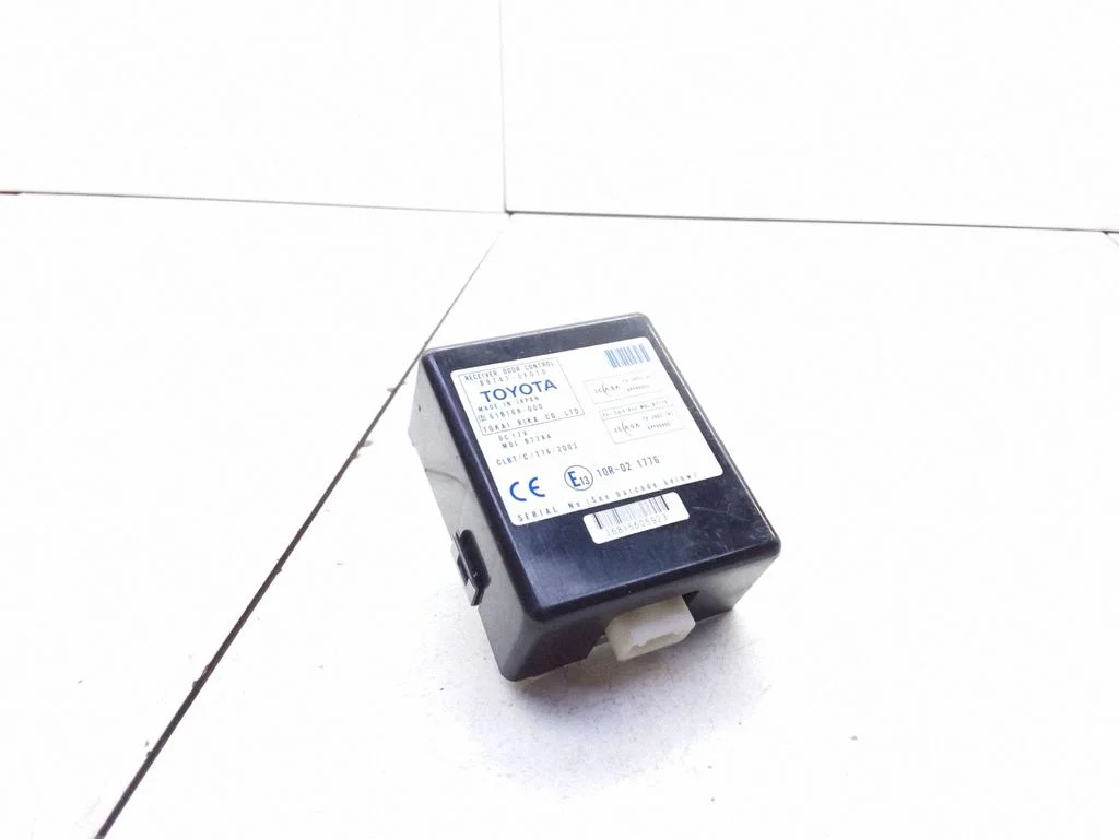 Door control unit/module 897410F010