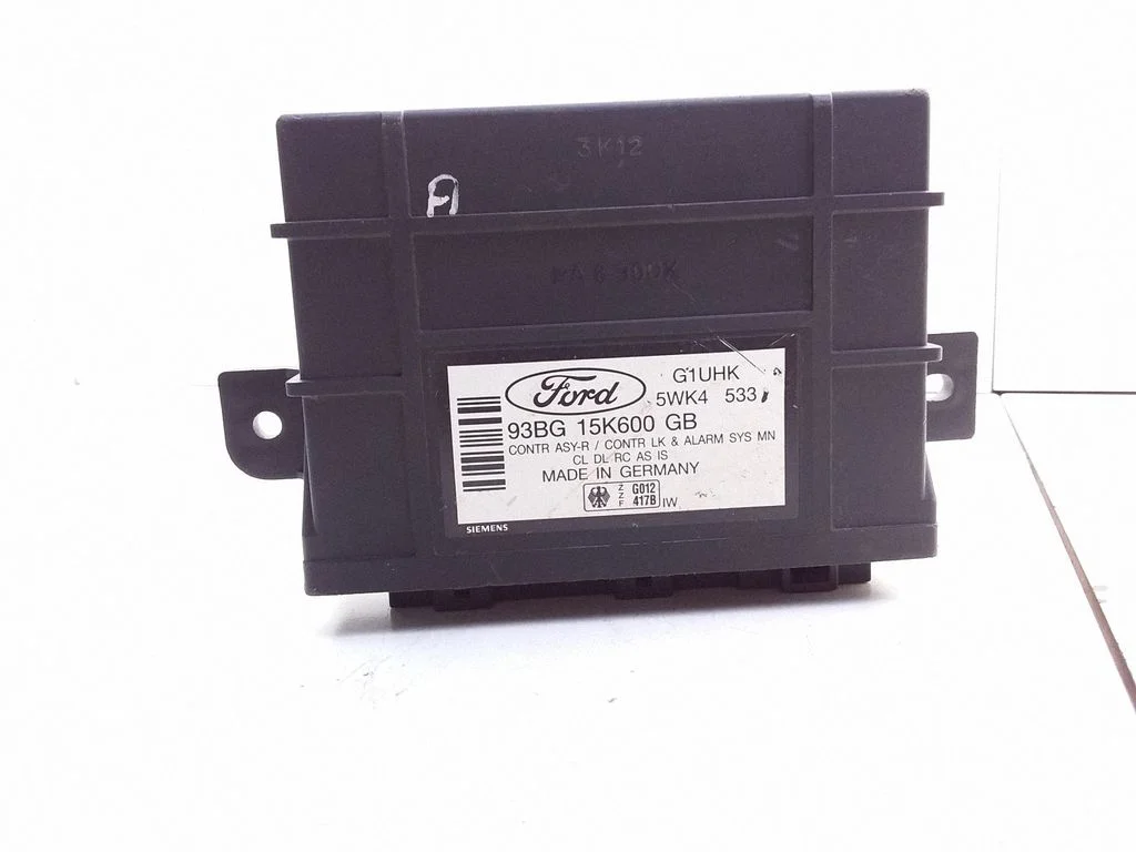 Central body control module – Ford Mondeo MK I (1993-1996)