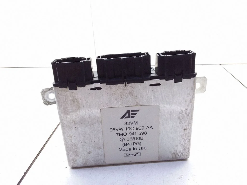 Central body control module – Ford Galaxy (1995-2000)