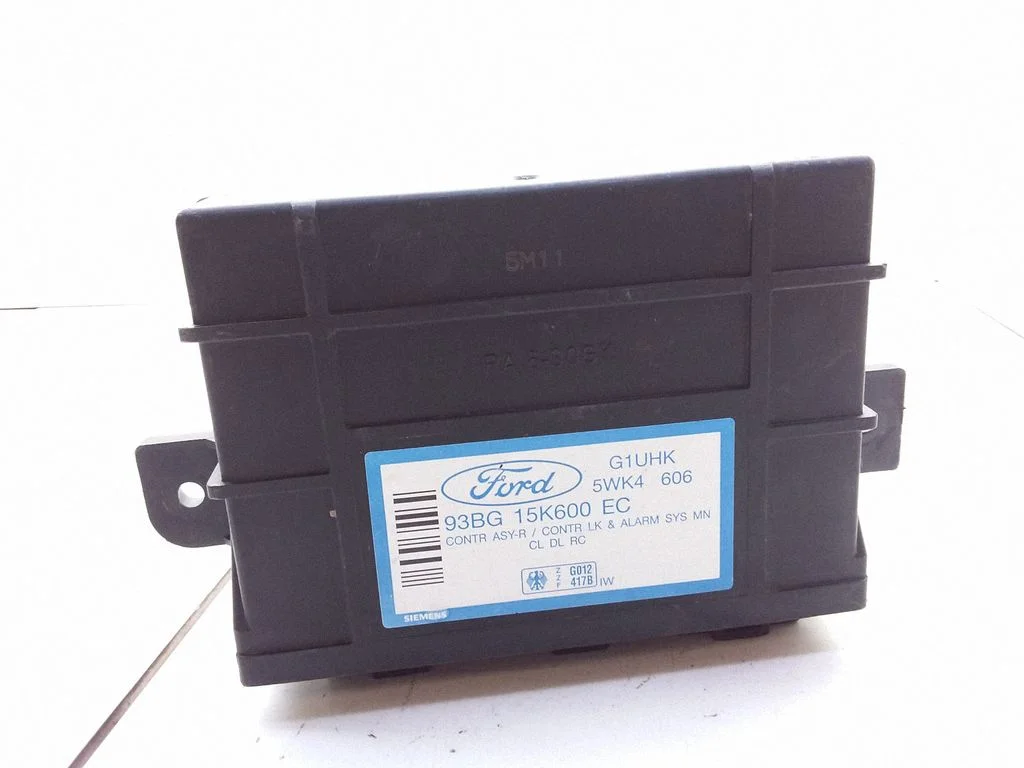 Central body control module – Ford Mondeo MK I (1993-1996)