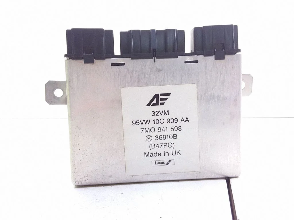Central body control module – Volkswagen Sharan (1996-2000)