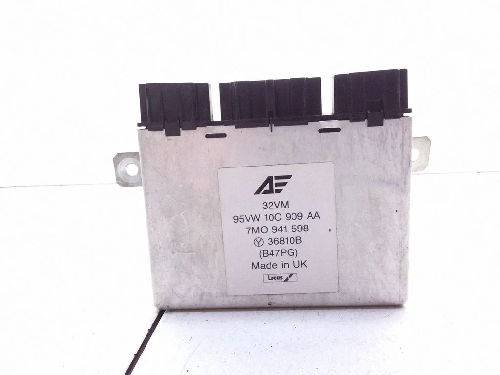 Central body control module – Volkswagen Sharan (1996-2000)