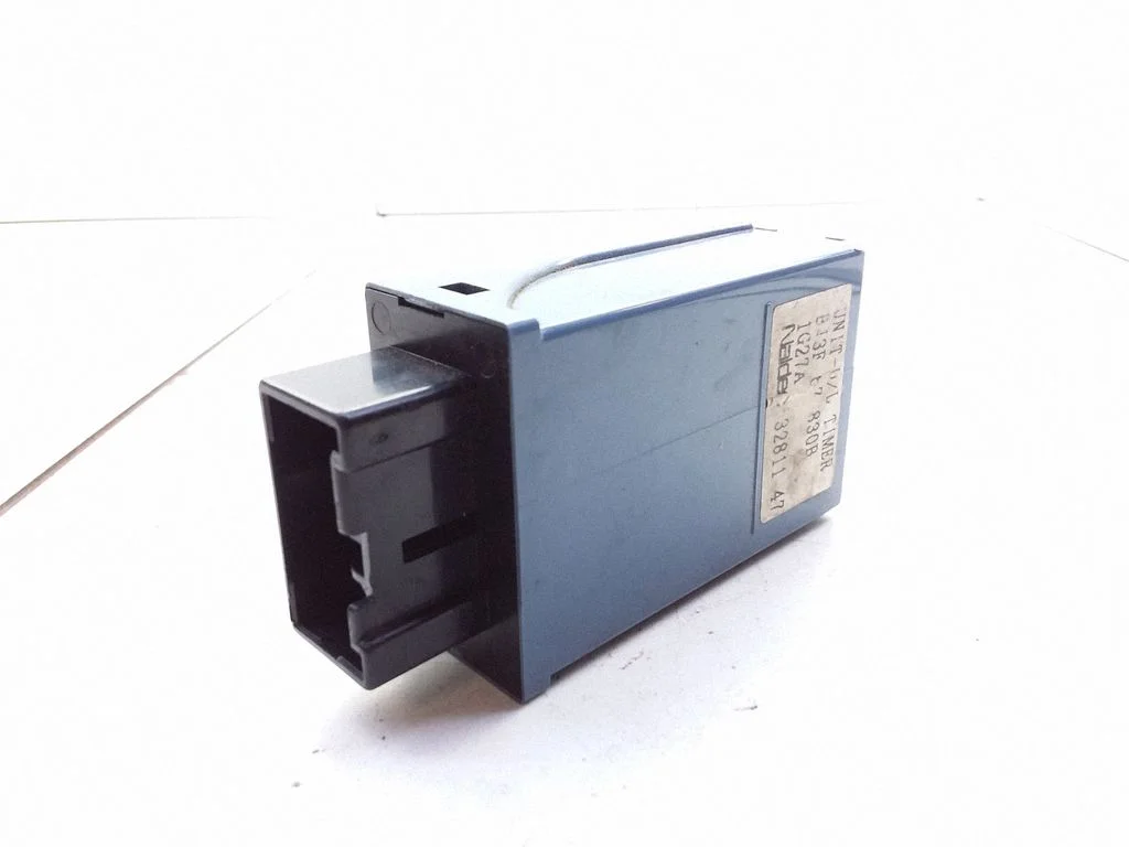 Other control units/modules BJ3F67830B