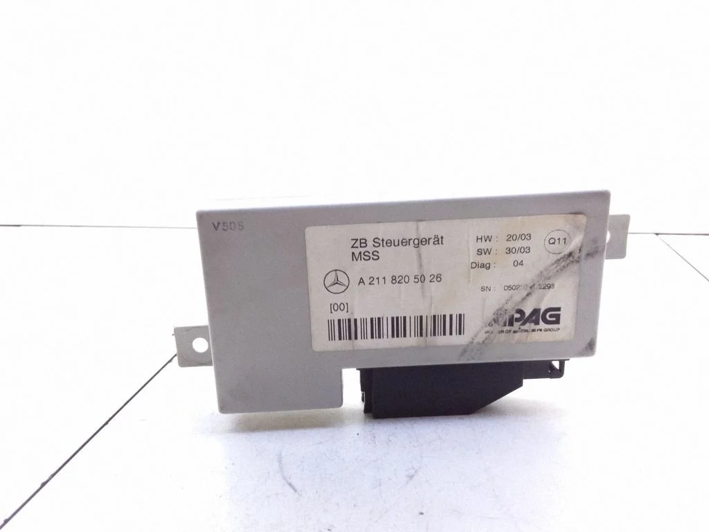 Pozostałe sterowniki i moduły A2118205026