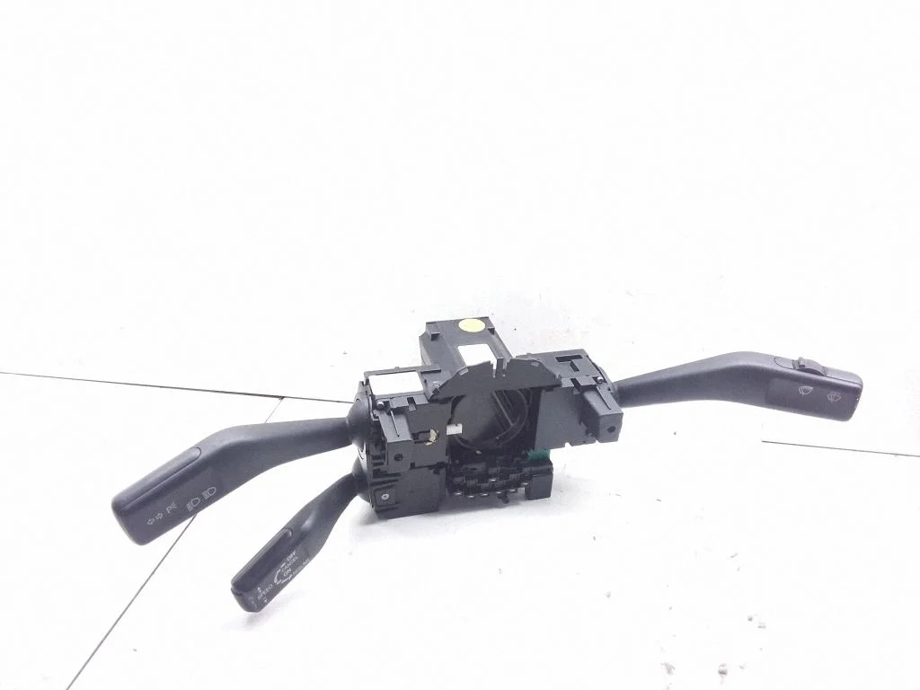 Wiper turn signal indicator stalk/switch 3C5953507P