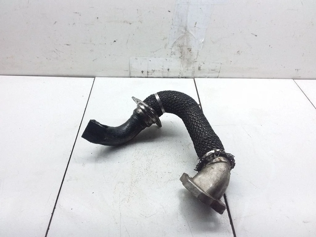 EGR valve line/pipe/hose