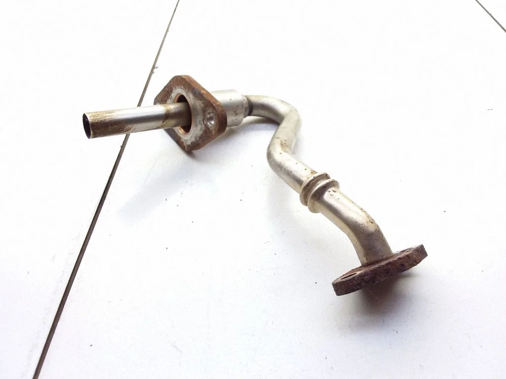 EGR valve line/pipe/hose