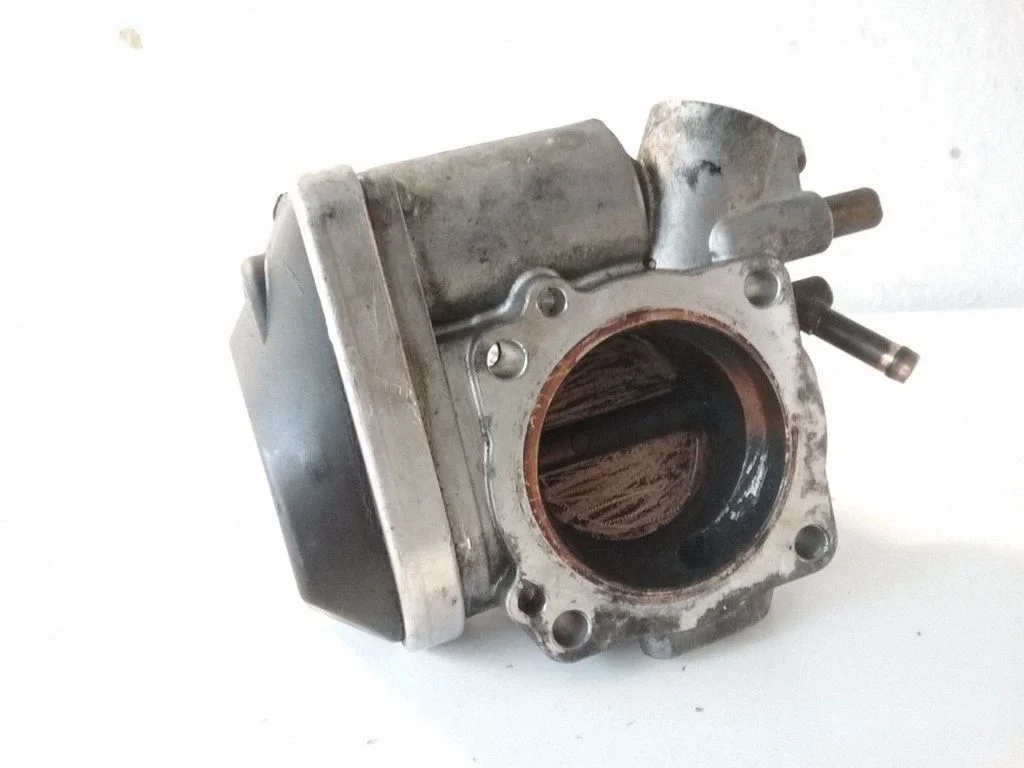 Throttle valve 06A133062N