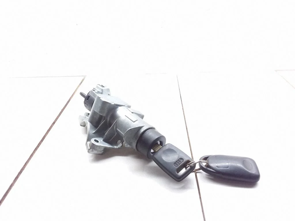 Ignition lock – Audi A3 S3 8L (1996-2003)