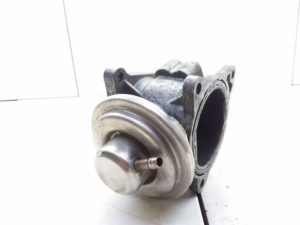 EGR valve 038131501AF