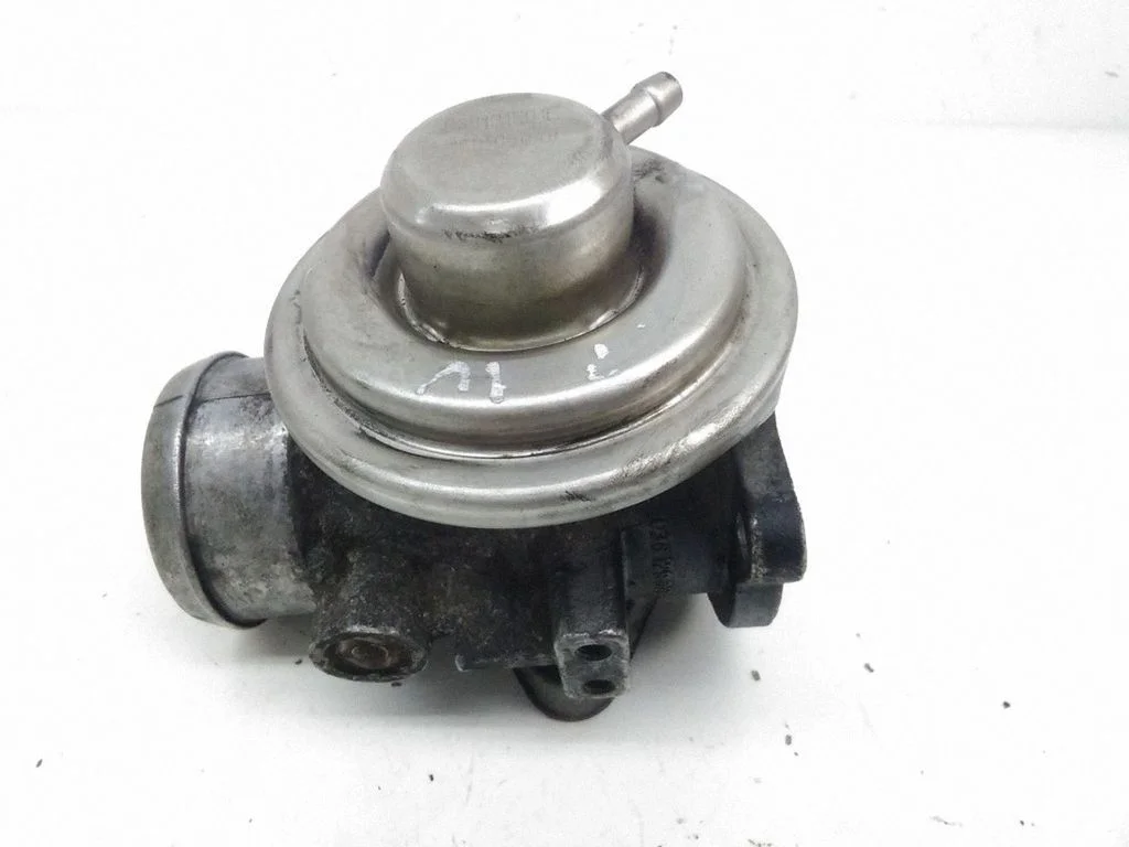 EGR valve 038129637B