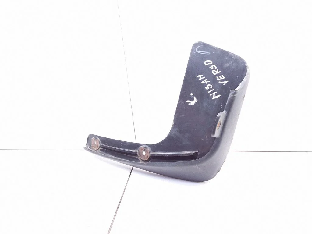 Tagumine porikaitse 78813ED900 – Nissan Versa (2006-2012)