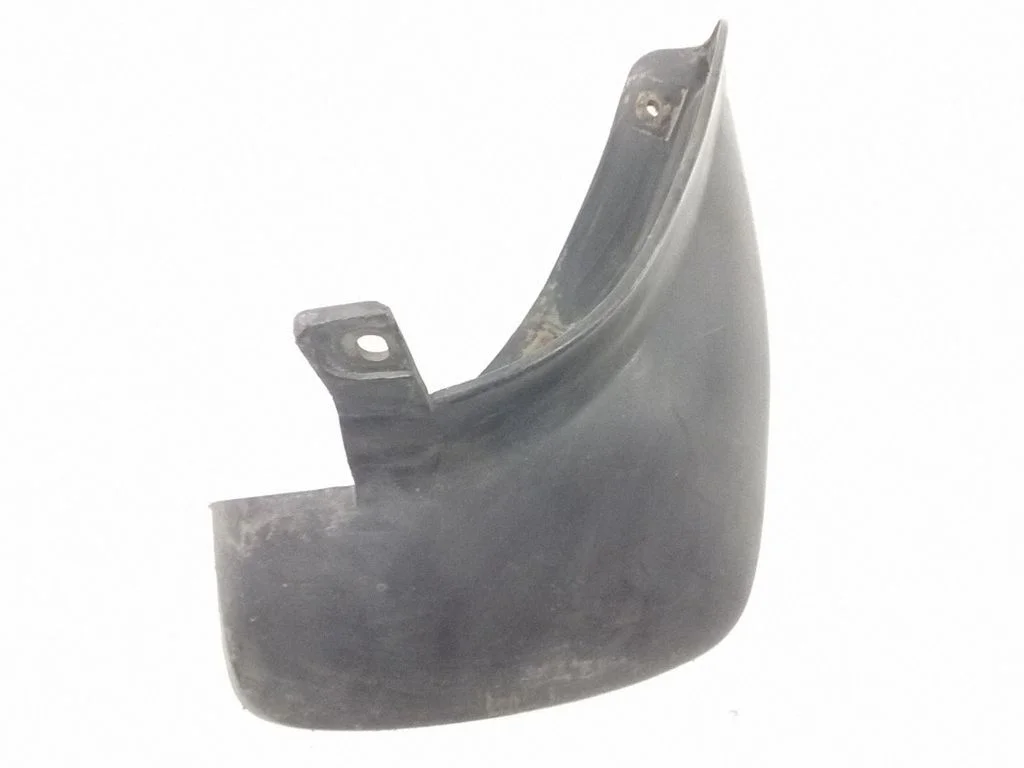 Rear mudguard – rear right