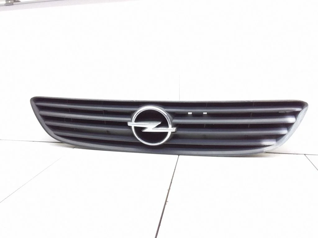 Front grill – Opel Zafira A (1999-2005)