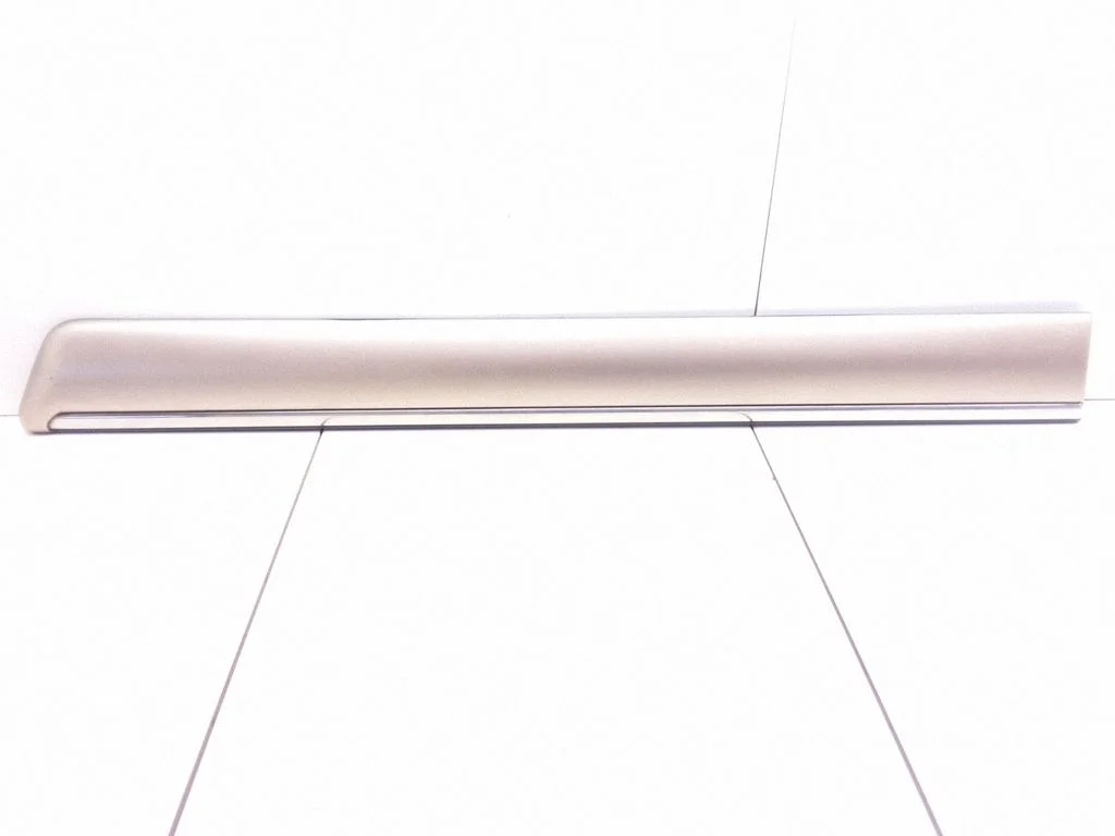 Rear door trim (molding) – Mercedes-Benz E-Class W210 (1995-2002)