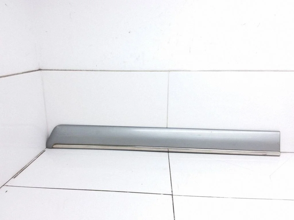 Rear door trim (molding) – Mercedes-Benz E-Class W210 (1995-2002)