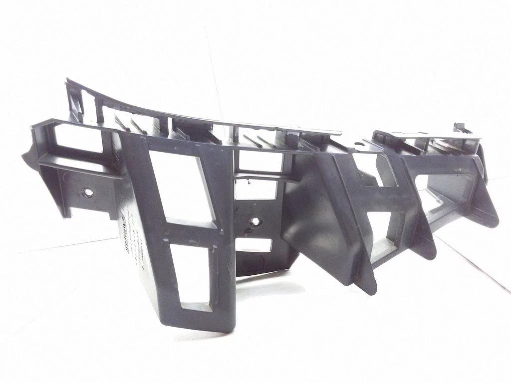Bumper support mounting bracket corner – Opel Astra H (2004-2012)