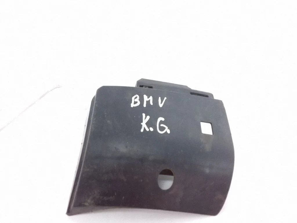 Bumper support mounting bracket corner – BMW 5 Series E39 (1996-2003)