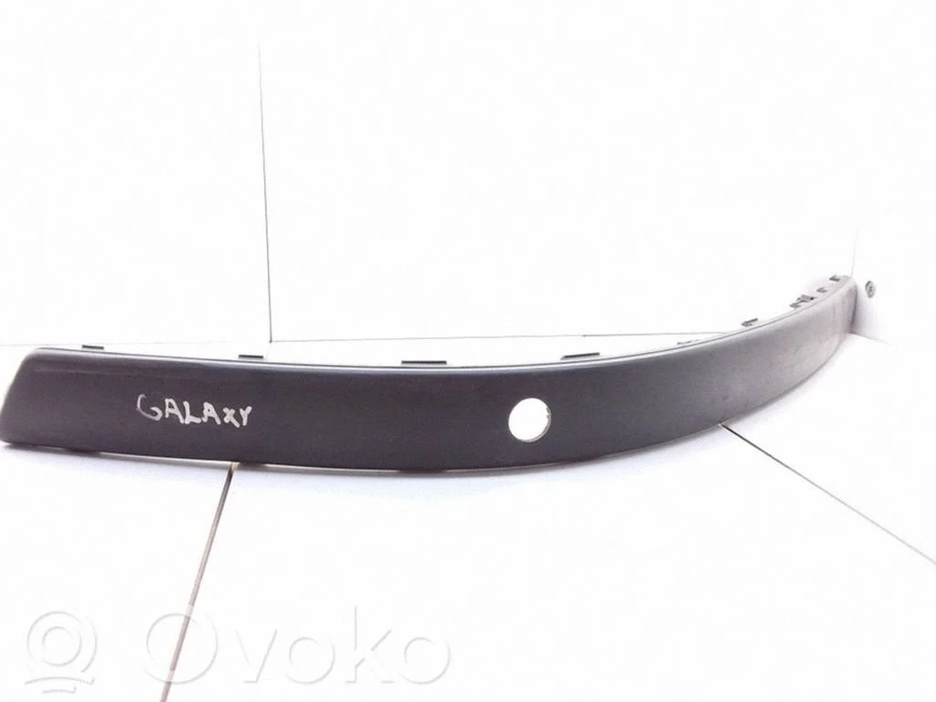 Rear bumper corner part panel trim – Ford Galaxy (2000-2006)