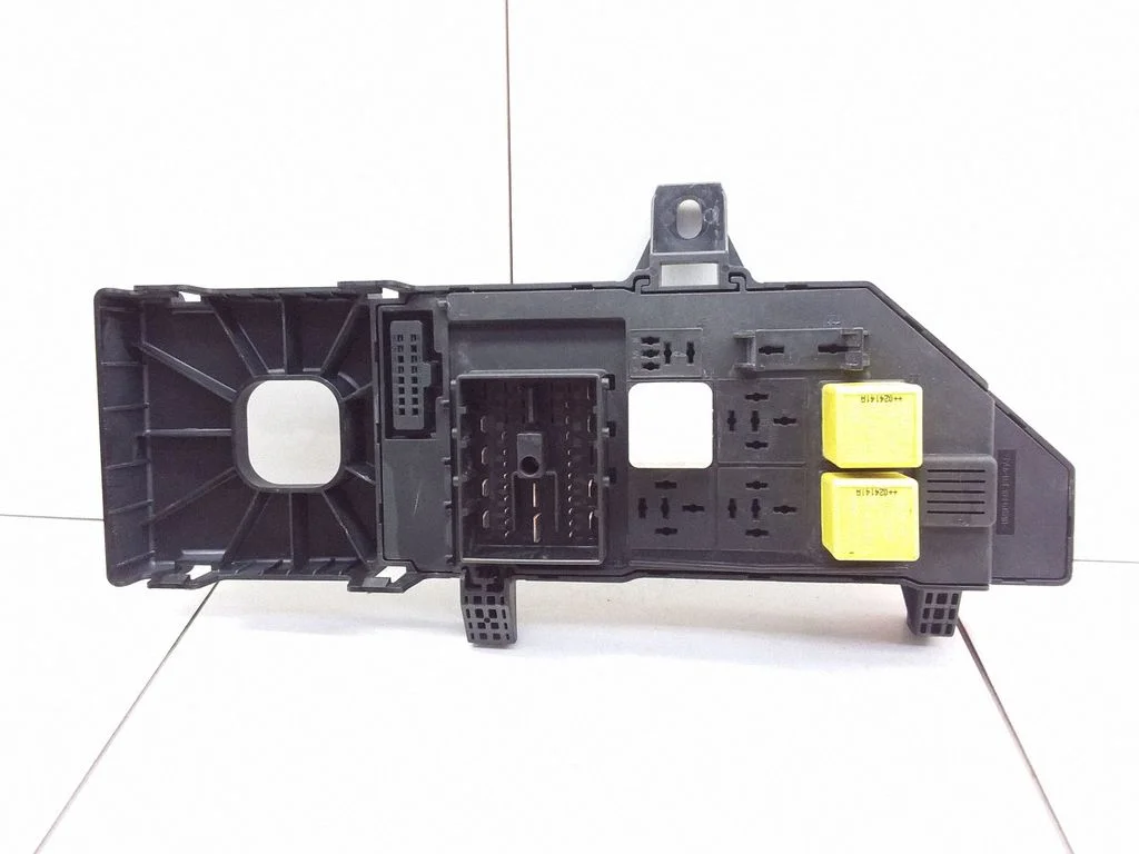 Kaitsmekarp (komplekt) – Saab 9-3 Ver2 (2003-2007)