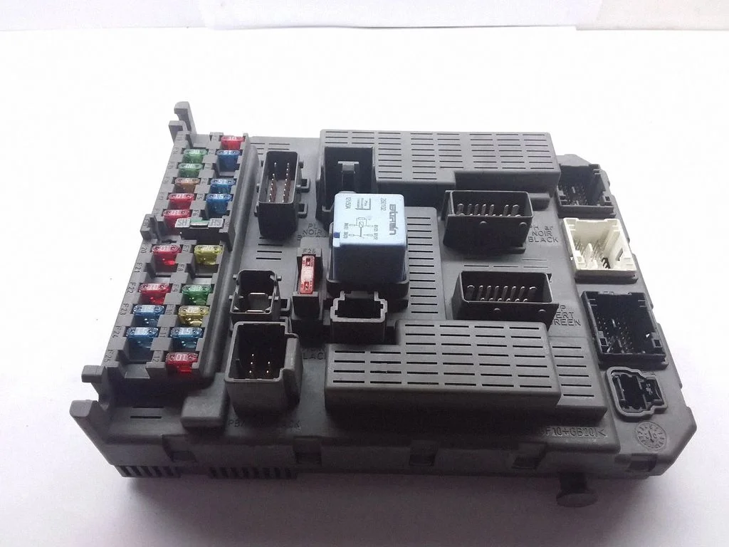 Fuse module 9649477480