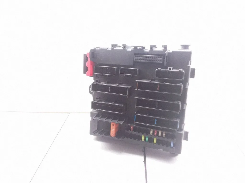Fuse module – Opel Vectra C (2005-2009)