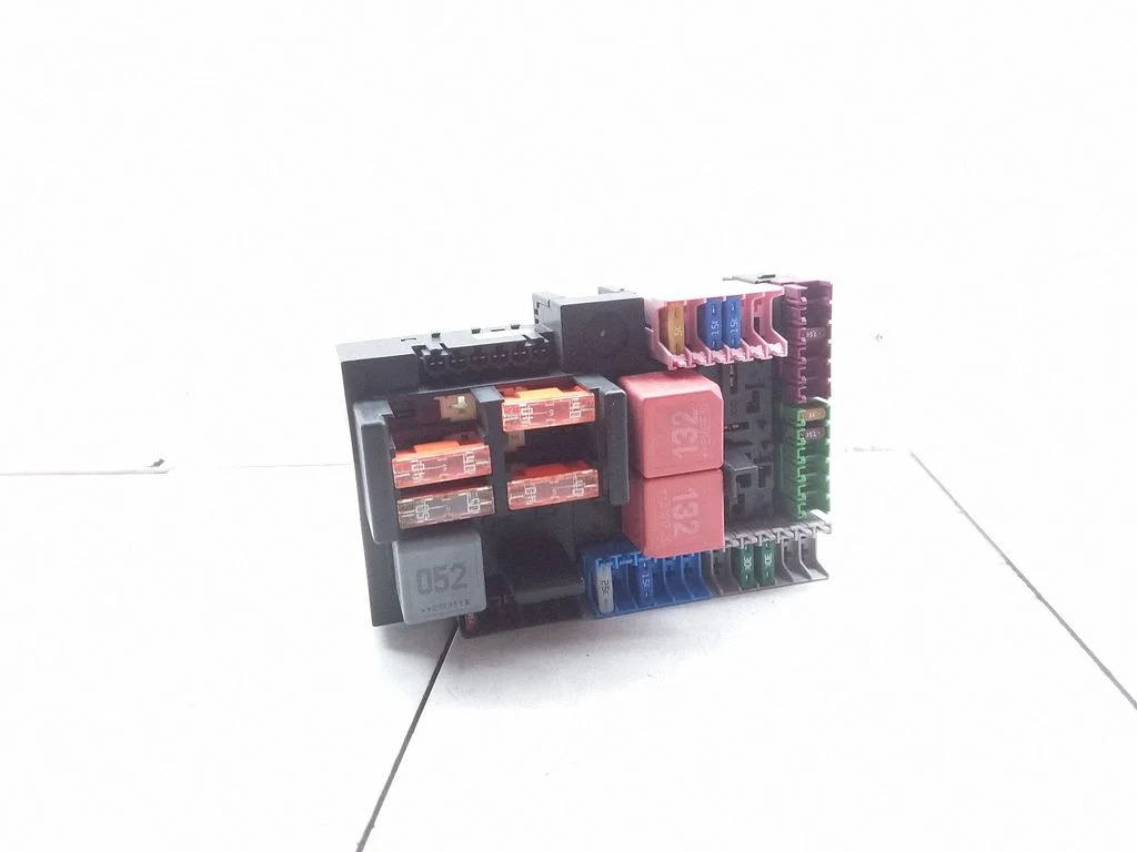 Fuse module A2139068701
