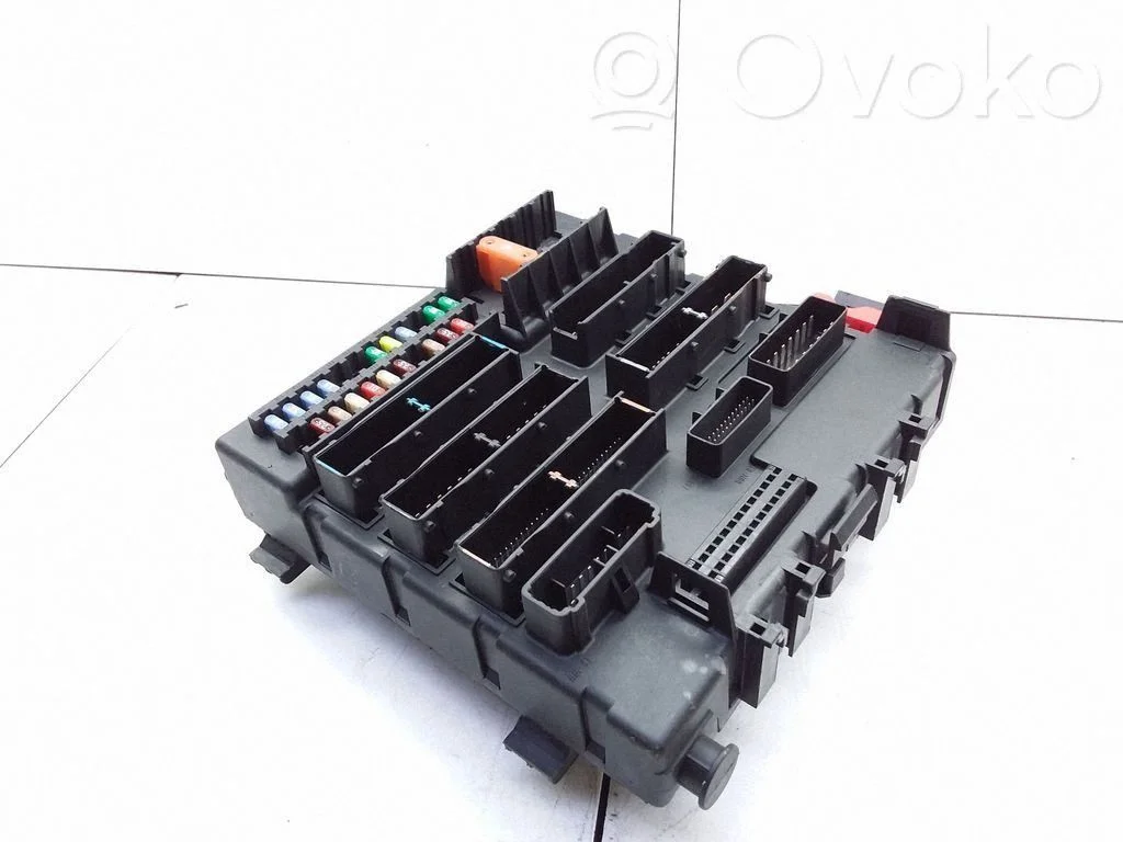 Fuse module – Opel Vectra C (2002-2005)