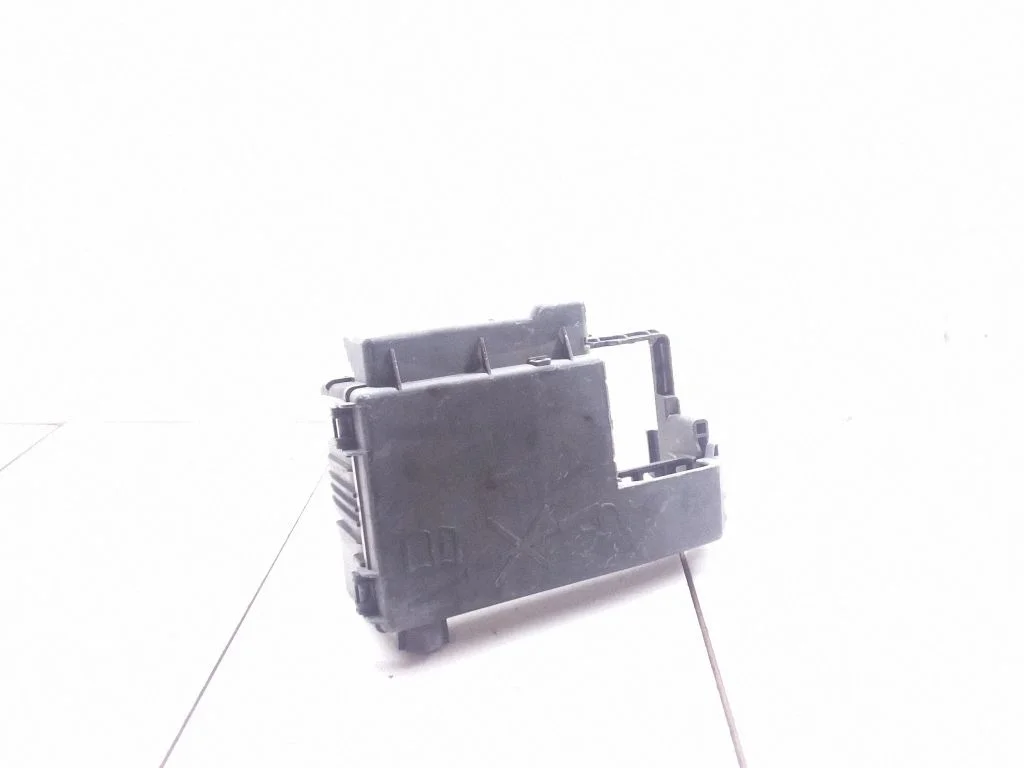 Fuse module – Opel Insignia A (2008-2017)
