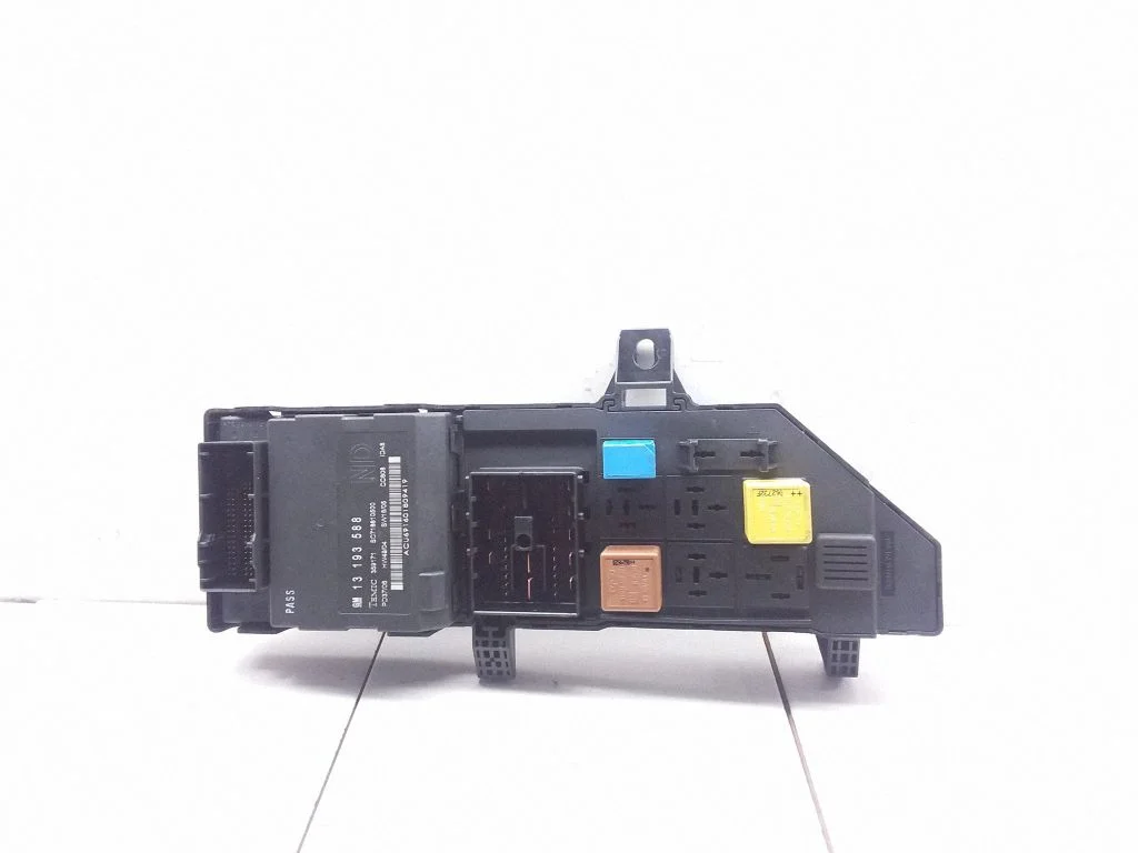 Fuse module – Opel Vectra C (2005-2009)
