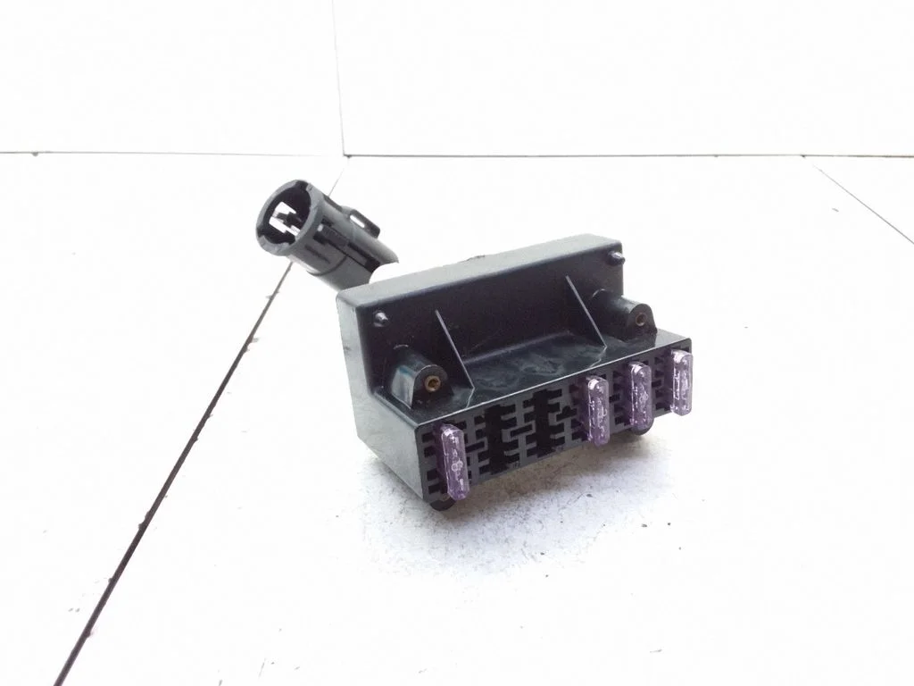 Kaitsmeplokk – Jaguar XJ X40 (1986-1994)