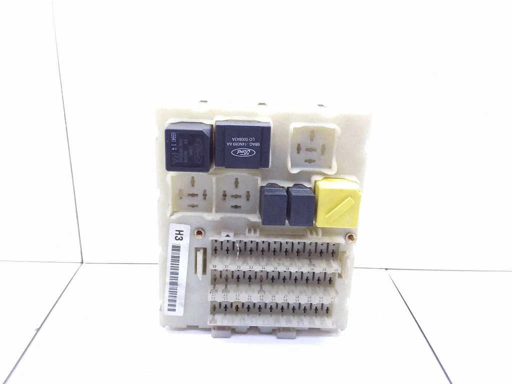 Drošinātāju bloks 98AG14A073CH
