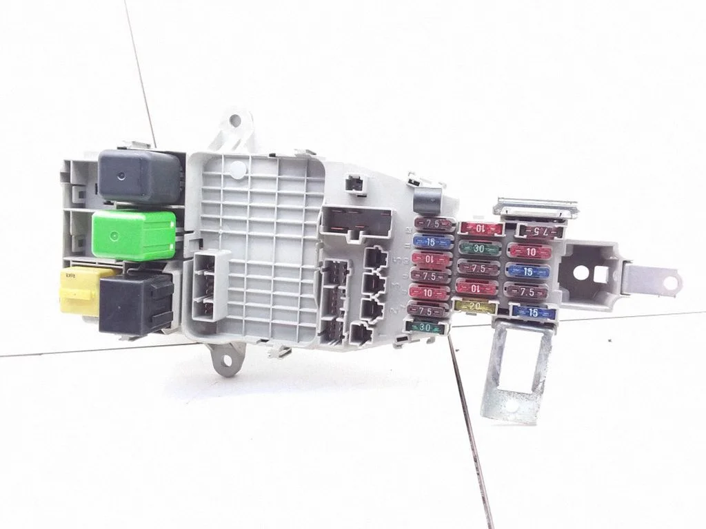 Drošinātāju bloks 3820ASN7G105
