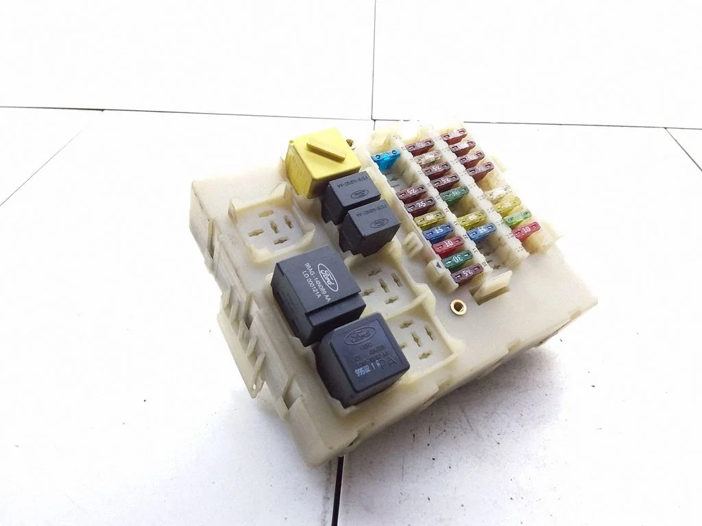 Fuse module 98AG14A073AH