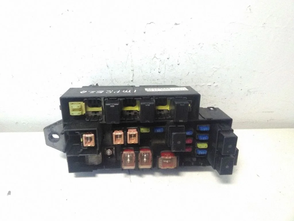 Fuse module – Subaru Impreza II (2003-2005)