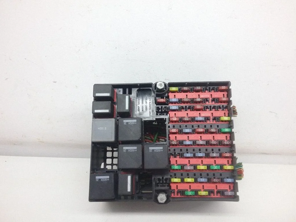 Moduł bezpieczników 2S6T14A073AC