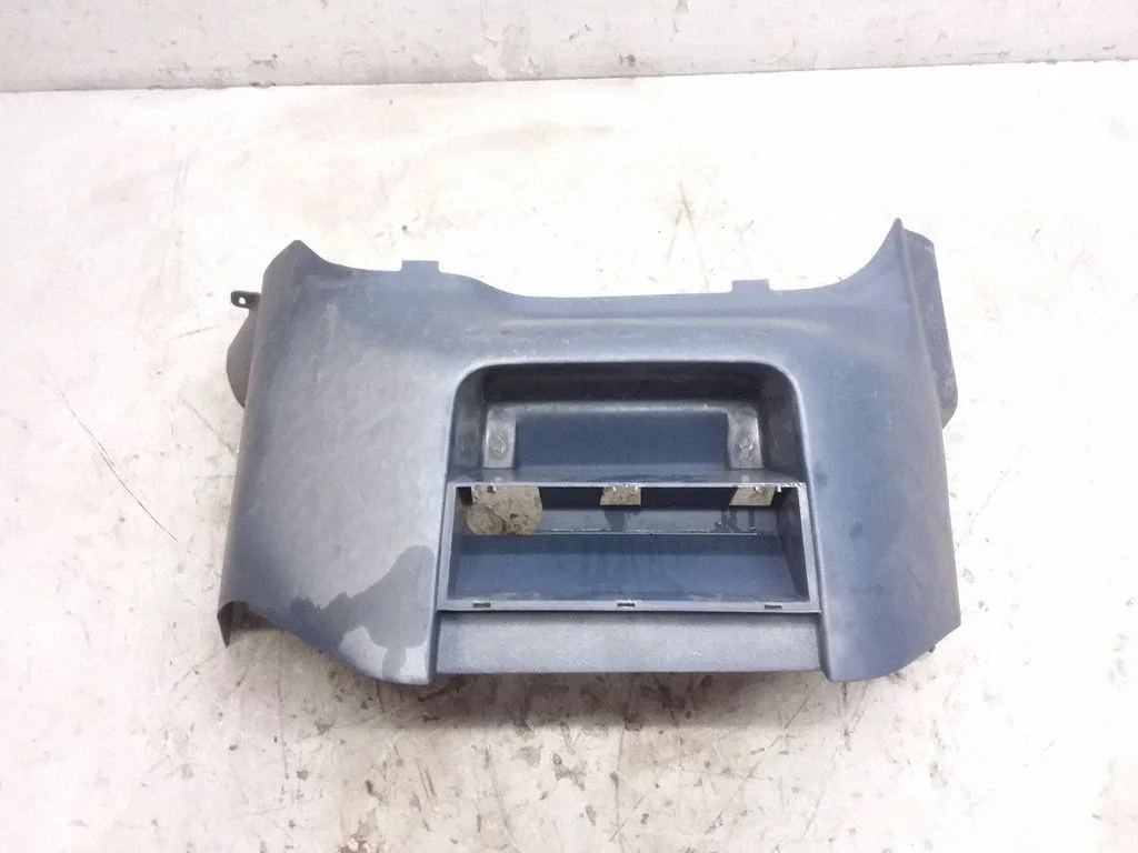 Muu salongiosa – Mercedes-Benz Sprinter W901 W902 W903 W904 (1995-2007)