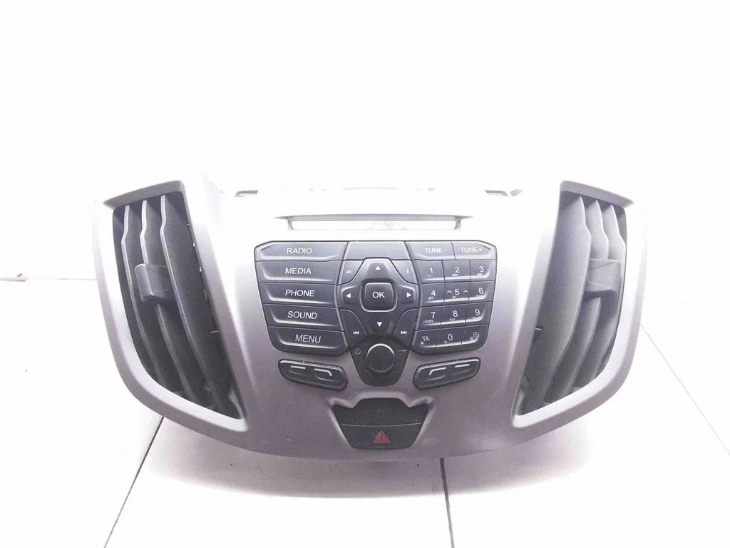 Raadio / CD/DVD-mängija / navigatsioon GK2T18K811DB