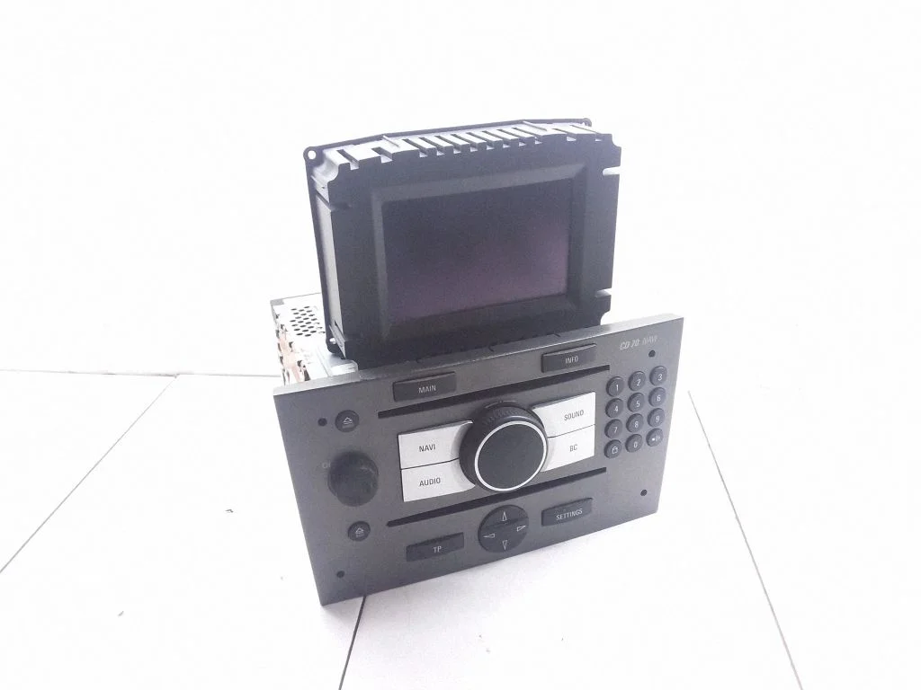 Radio, odtwarzacz CD/DVD, nawigacja – Opel Vectra C (2002-2005)