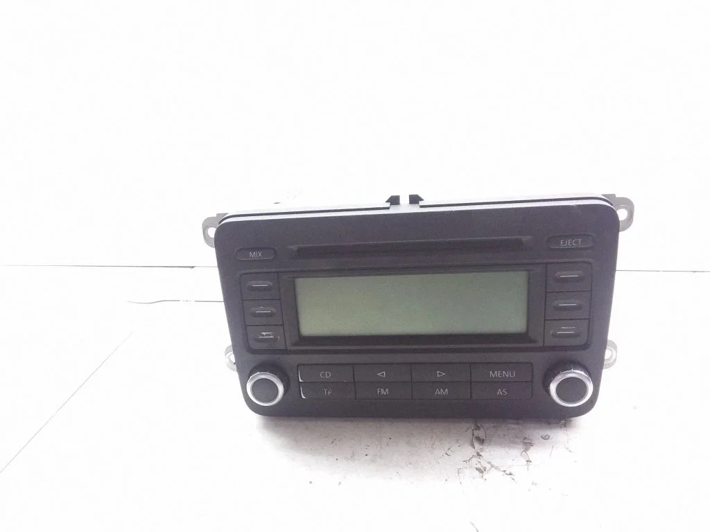 Radio/CD/DVD/GPS head unit