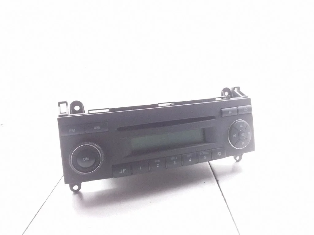 Raadio / CD/DVD-mängija / navigatsioon – Mercedes-Benz Sprinter W906 (2006-2018)