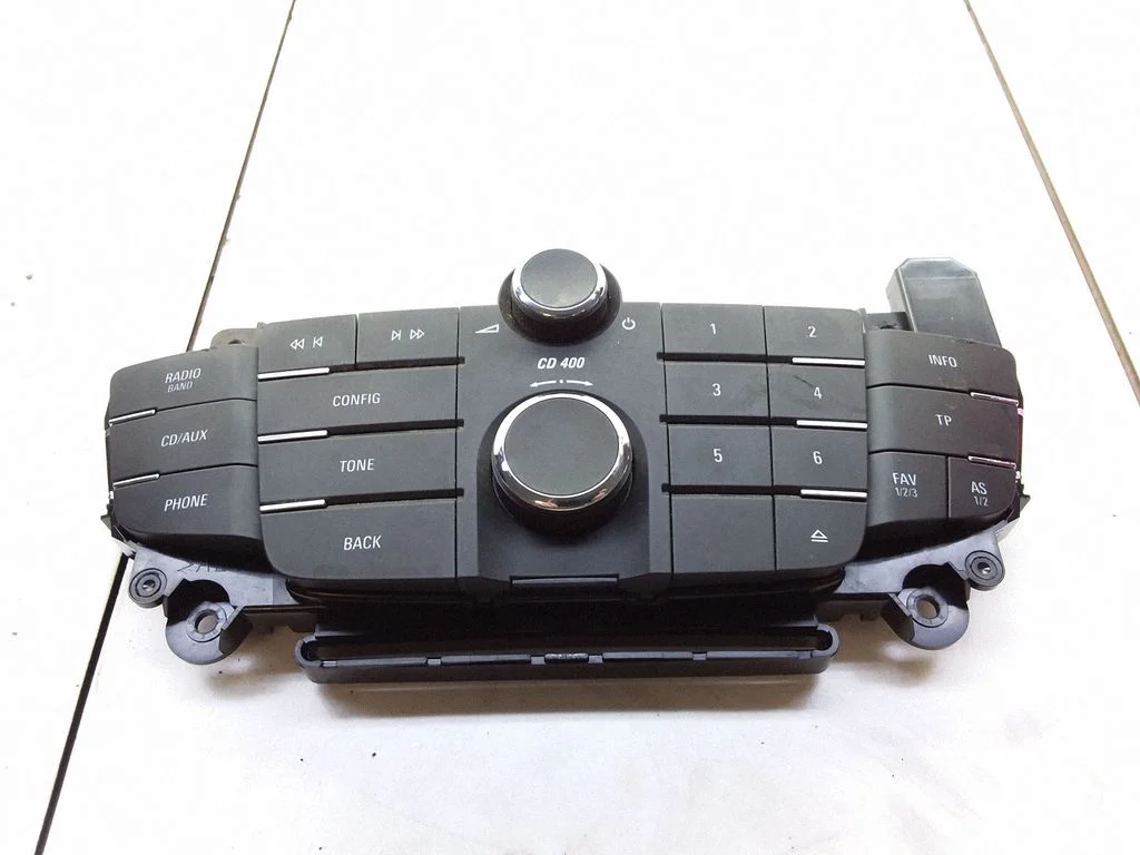 Radio/CD/DVD/GPS head unit 13321292