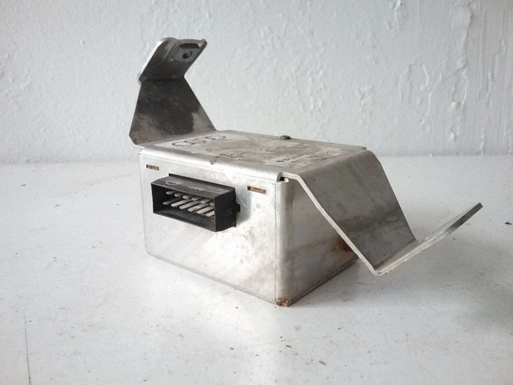 Sound amplifier 8Z0035223