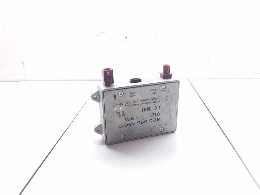 Antenas pastiprinātājs – Audi Q7 4L (2005-2015)