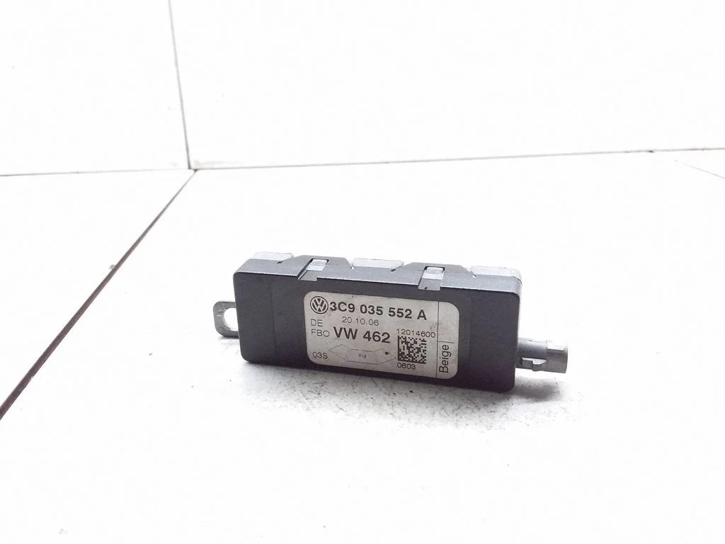 Antenni võimendi 3C9035552A